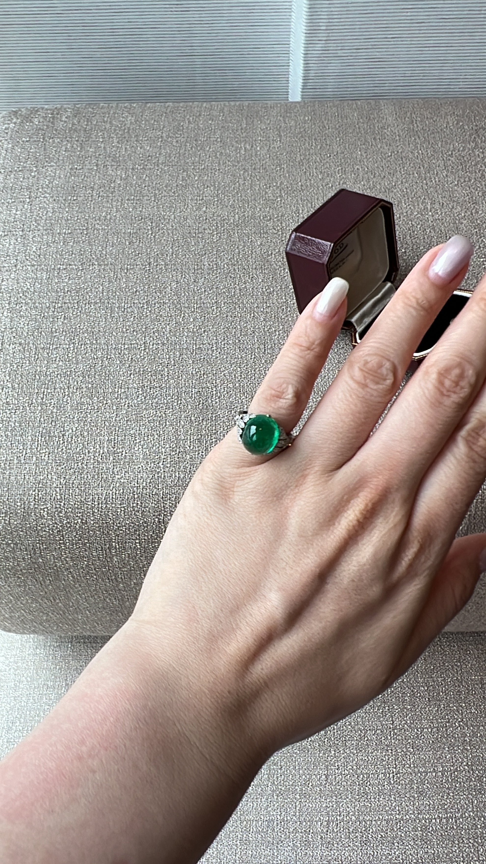 Edwardian 7.59cts Colombia Platinum emerald diamond ring